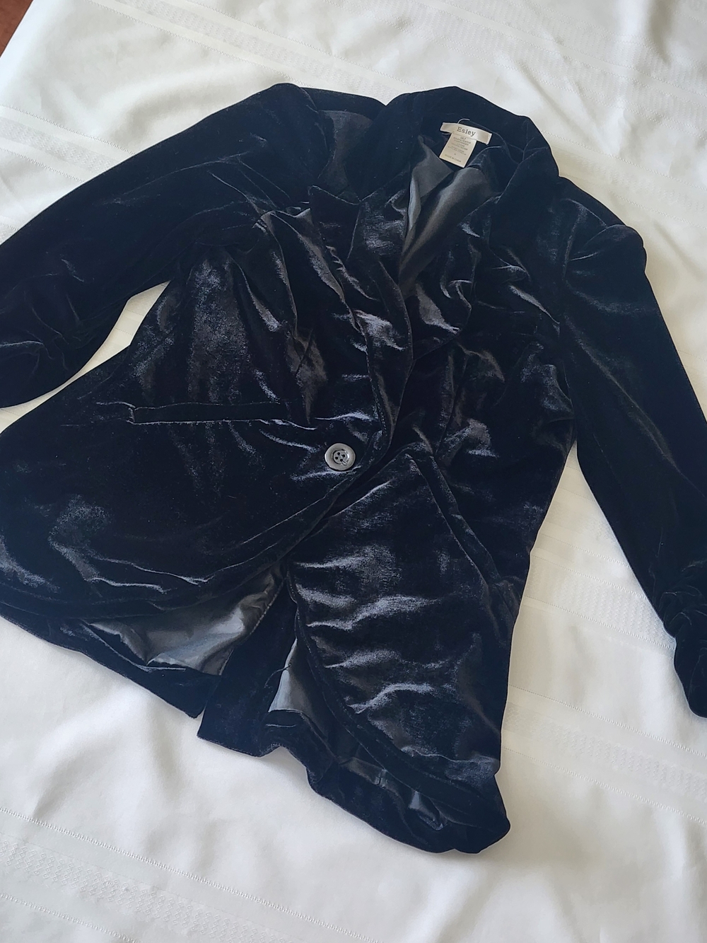 Esley Black Velvet Single-Button Blazer